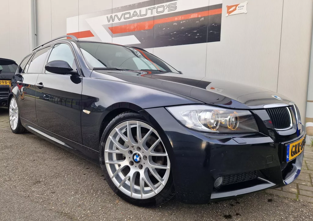 BMW 3-serie Touring 318i