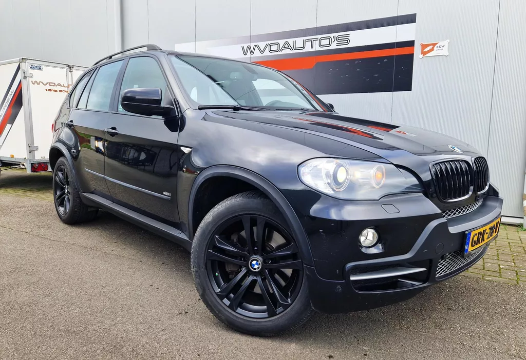 BMW X5 xDrive48i