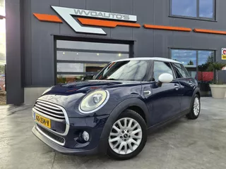 MINI 5-Deurs 1.5 Cooper Chili Business